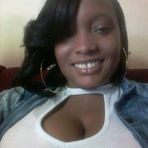 Meet your Posher, Latifah